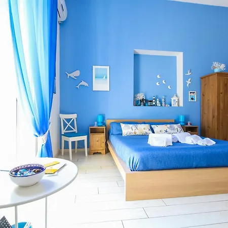 Piazza Dante 4*
