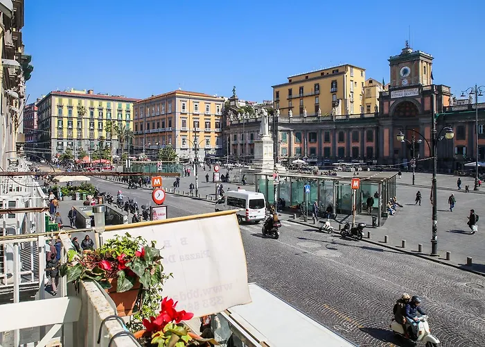 Piazza Dante Bed & Breakfast 4*