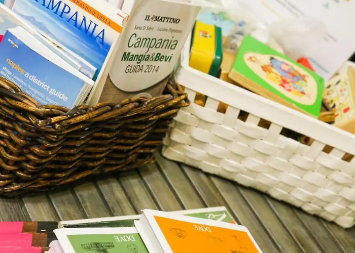 Bed & Breakfast Piazza Dante 4*