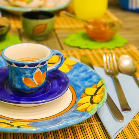 Piazza Dante فندق مبيت وإفطار 4*